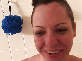 Floozy Swallows Cum Respecting Shower POV BJ